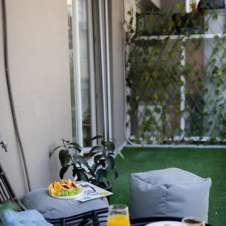 Stylish 3bd With Balcony * Thessalonique