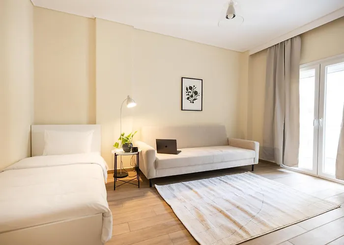 Stylish 3bd With Balcony * Thessaloníki