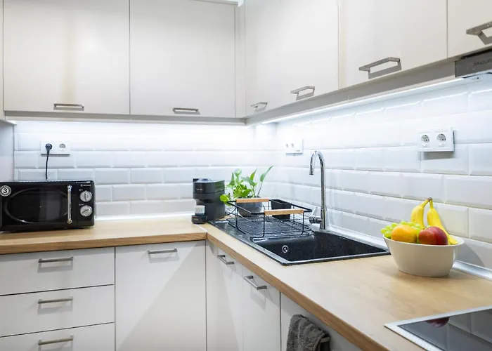 Stylish 3bd With Balcony Apartment Thessaloniki