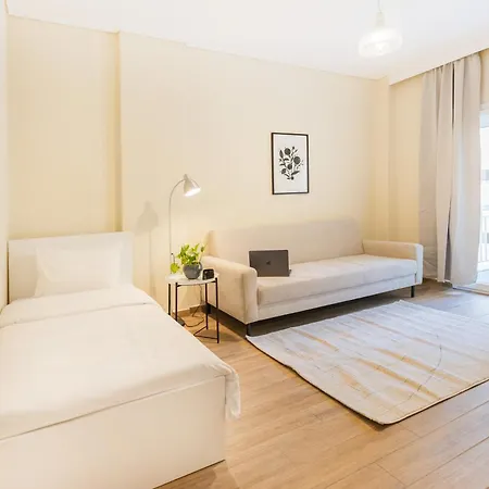 Stylish 3bd With Balcony * Thessaloniki