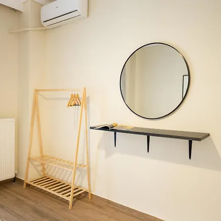 Stylish 3bd With Balcony Apartment Thessaloniki