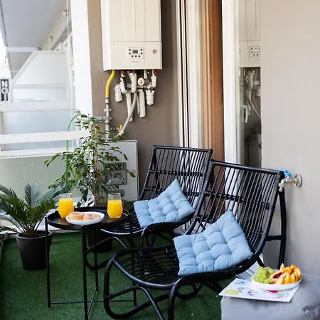 Apartment Stylish 3bd With Balcony