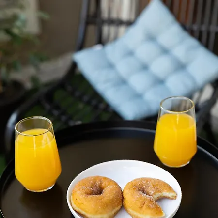 Stylish 3bd With Balcony Thessaloniki