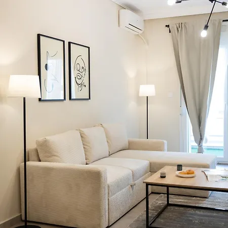 Stylish 3bd With Balcony Apartment Thessaloniki