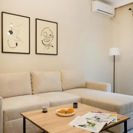 Stylish 3bd With Balcony * Thessaloniki