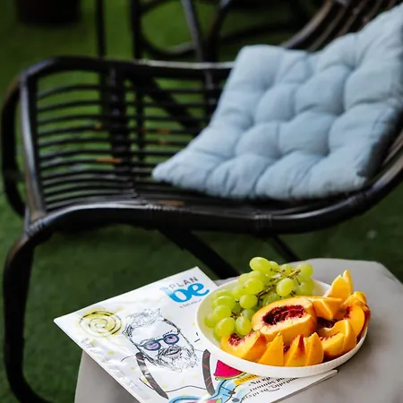 Apartment Stylish 3bd With Balcony