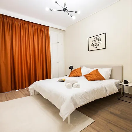 Stylish 3bd With Balcony Apartment Thessaloniki