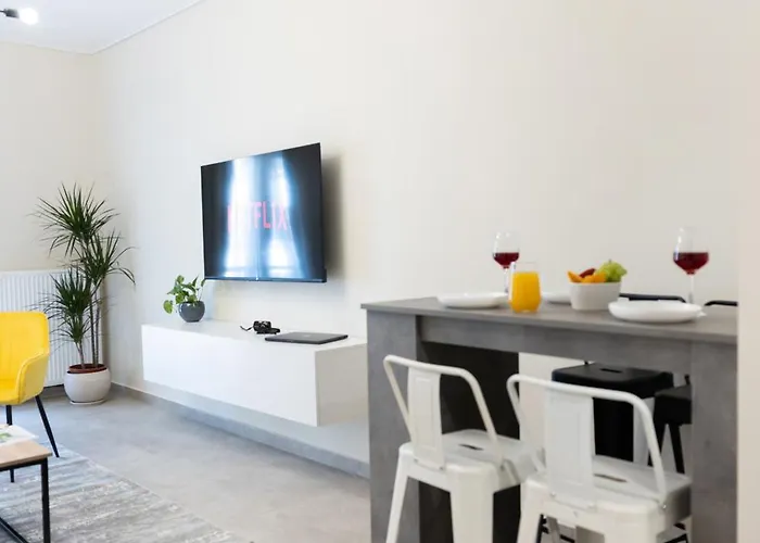 아파트 Stylish 3bd With Balcony 테살로니키