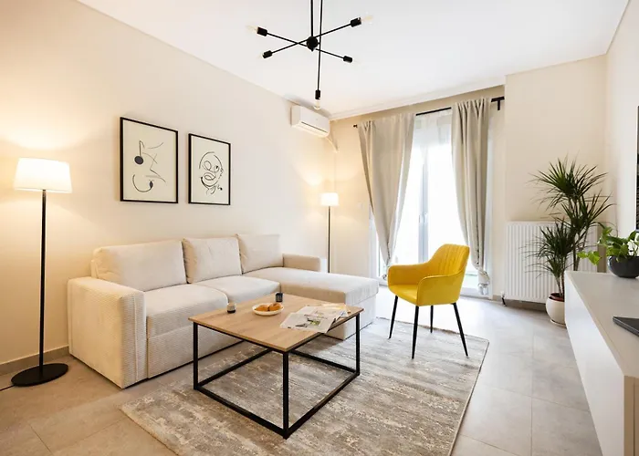 Stylish 3bd With Balcony 아파트