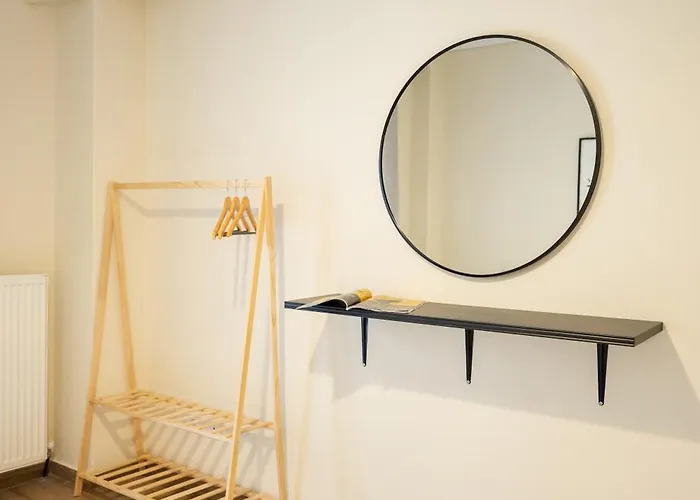 Stylish 3bd With Balcony 아파트 테살로니키
