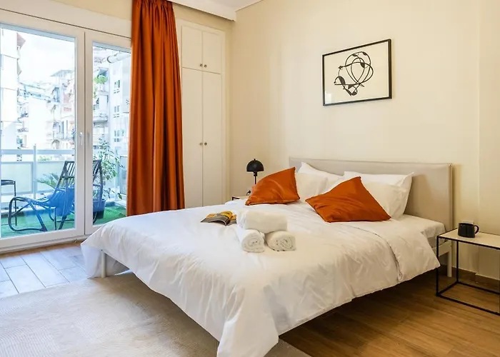Stylish 3bd With Balcony 아파트
