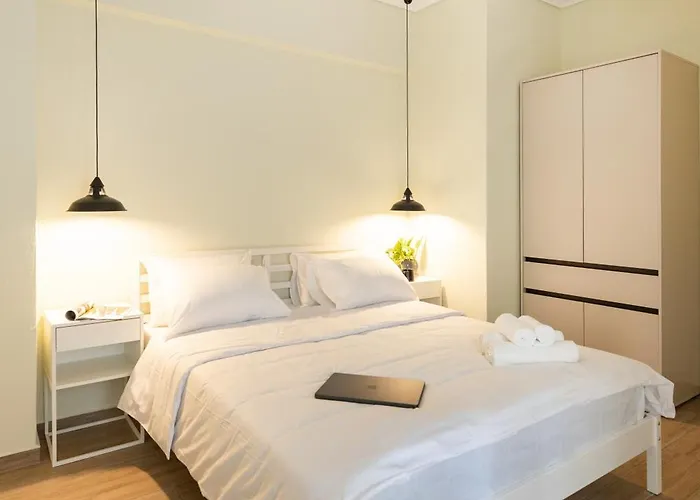Stylish 3bd With Balcony 테살로니키
